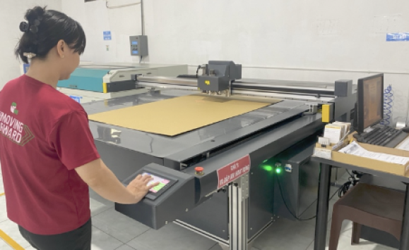 MÁY CẮT MẪU CNC